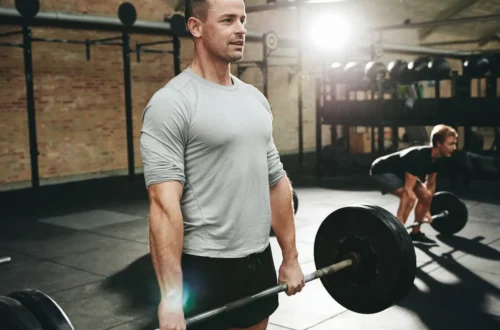 men over 40 in the gym