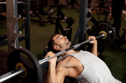 bench press mistakes