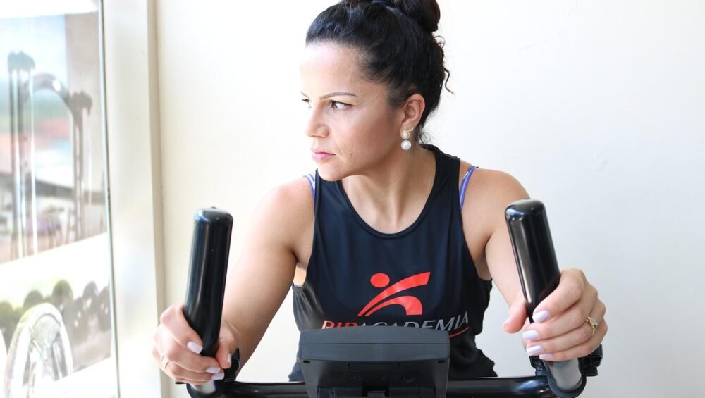 I'm 35 years old female with little overweight. How to loose weight 1