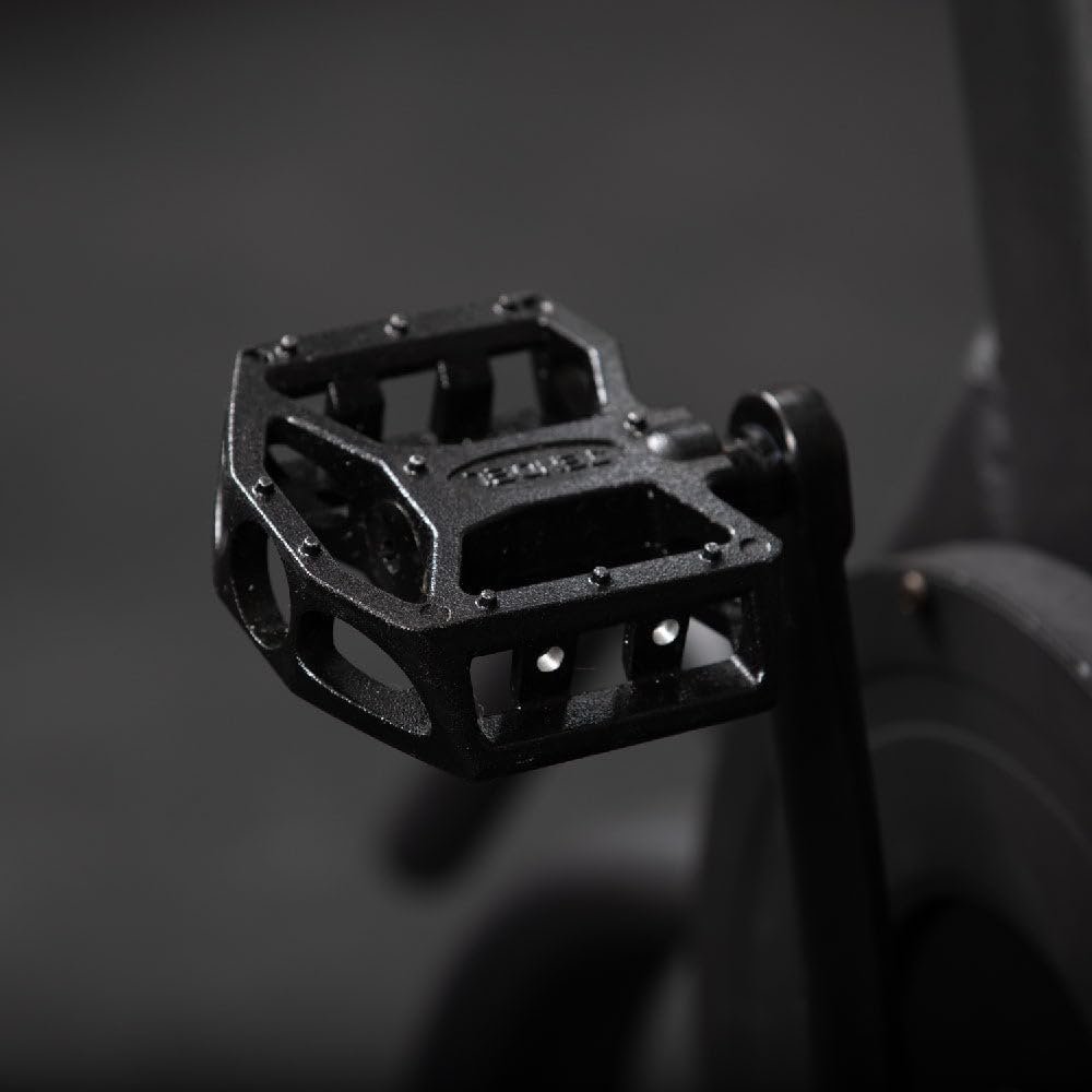 Titan Fitness Fan Bike Indoor Outdoor - Image 8